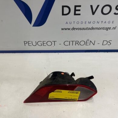 Peugeot 408 1.6 16V HYbrid 225 Mistachterlicht 2022 9835303380