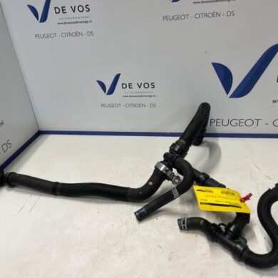 Citroen C5 Aircross 1.6 Hybrid 225 16V Radiateurslang 2022 9822382080-YL01523280