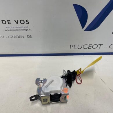 Opel Combo Combo-e Rear seatbelt, centre 2025 98172319XX