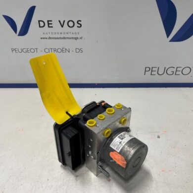 Opel Astra 1.6 Plug-in Hybrid Turbo 16V ABS Pomp 5G07 2023 9855520180