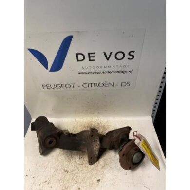 Citroen Xantia  Draagarm links-achter 1999 5175V4