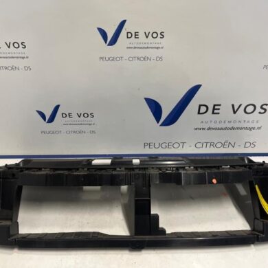 Peugeot 408 1.6 16V HYbrid 225 Frontpaneel 2022 9838473880