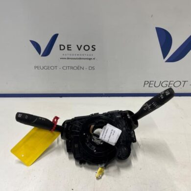 Opel Corsa 1.2 12V 100 Steering column stalk 2021 98325622YX-98426959YX