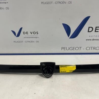 Peugeot 408 1.6 16V HYbrid 225 Sierlijst achterklep 2022 98462427XY