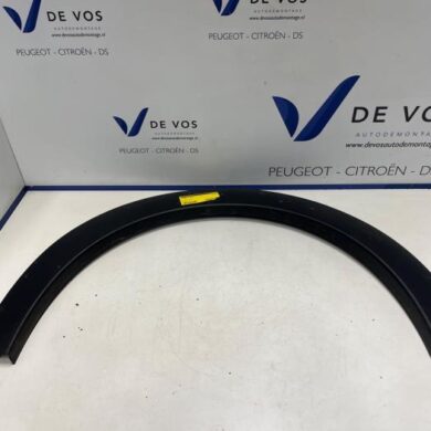 Citroen C4 Cactus 1.2 PureTech 110 12V Spatbord Lijst 2020 98015546XT