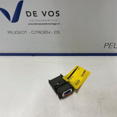 Opel Corsa 1.2 12V 100 Front camera 2021 9842997780-1692668880