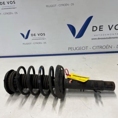 Citroen C4 Cactus 1.2 PureTech 110 12V Schokdemperpoot rechts-voor 2020 9820948580