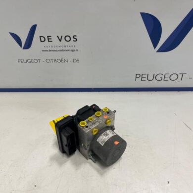 Citroen Jumpy 1.5 Blue HDi 100 ABS Pomp YHR-YH01 2020 1669575180-9821150280-1682604280