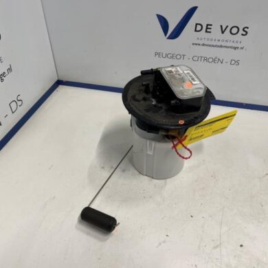 Peugeot 408 1.6 16V HYbrid 225 Brandstofpomp Elektrisch 5G06 2022 9834087480