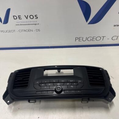 Citroen Jumpy 1.5 Blue HDi 100 Radiobedienings paneel 2020 98120819ZD