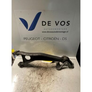 Peugeot 406 1.8 16V Bifuel Reactiestang rechts-achter 2001 5175X7