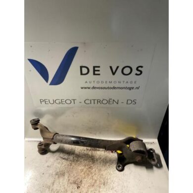 Peugeot 406 1.8 16V Reactiestang rechts-achter 1997 5175F2