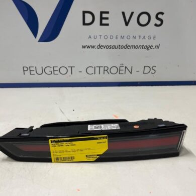 Opel Astra 1.6 Plug-in Hybrid Turbo 16V Achterlicht rechts 2023 9857838580