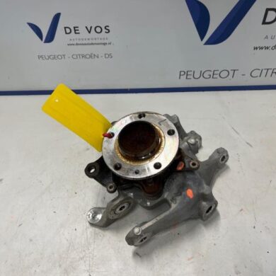 Citroen C5 Aircross 1.6 Hybrid 225 16V Fusee links-achter 2022 9822117380-9671326080