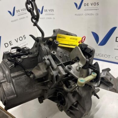 Peugeot 208  Versnellingsbak HNK-HN05 2020 9834798380-1636249980 20R103
