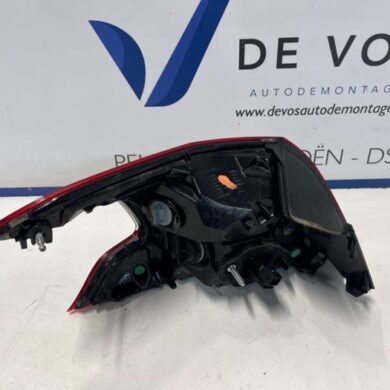 Peugeot 308 1.2 12V e-THP PureTech 130 Achterlicht rechts 2018 9823728580