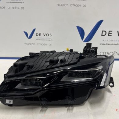 Peugeot 408  Koplamp links 2023 9839282880-9849115080