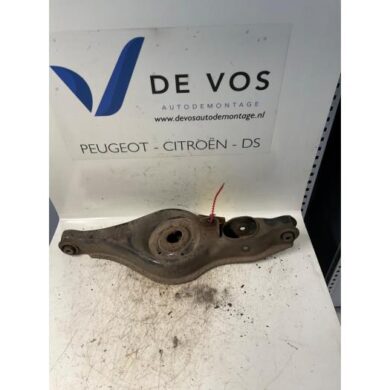 Peugeot 4007 2.2 HDiF 16V Rear wishbone, left 2007 5175CZ