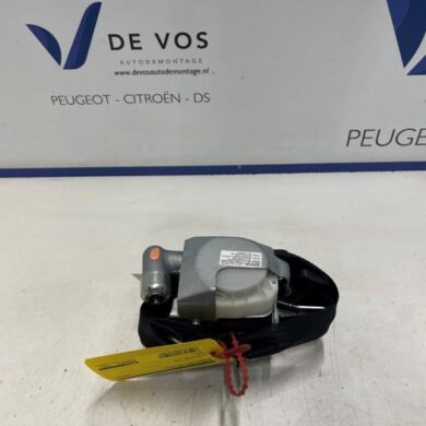 Peugeot 107 1.0 12V Seatbelt tensioner, right 2010 8974LJ