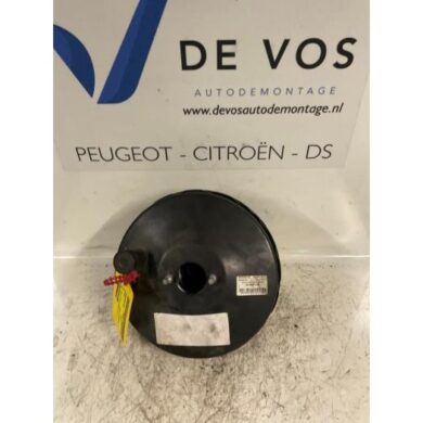 Peugeot 307 1.4 16V Rembekrachtiger KFU 2005 4535L7