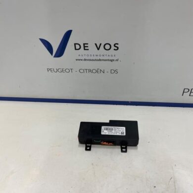 Citroen C4 ë-C4 50 kWh Interior display ZKX-ZK01 2023 9840456580