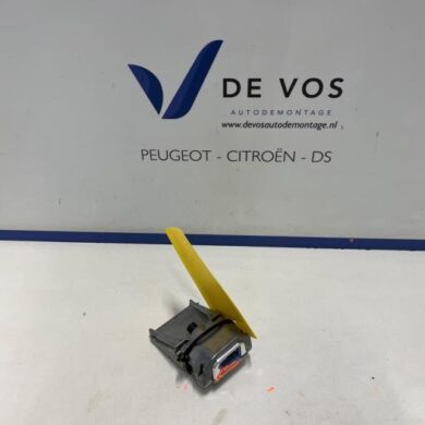Citroen C4 ë-C4 50 kWh Camera voorzijde 2022 1677608780-9844698980-1692666480