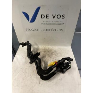 Citroen Nemo  Thermostat housing 2009 1336V6