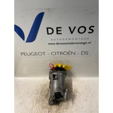 Peugeot 407 2.7 HDi V6 24V Brandstoffilterhuis UHZ 2007 190186