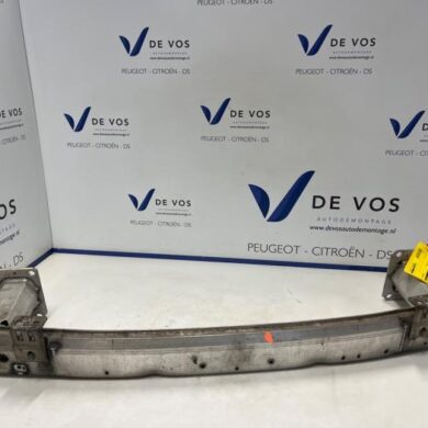 Peugeot 5008 1.2 12V e-THP PureTech 130 Bumperframe voor 2019 9824513780