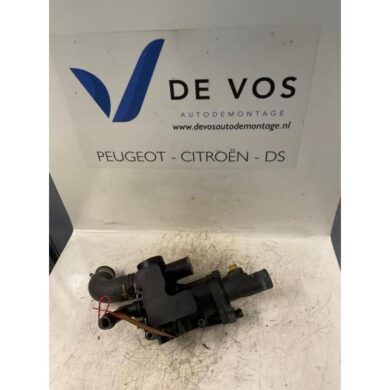 Peugeot 407 2.0 HDiF 16V Thermostaathuis RHR 2005