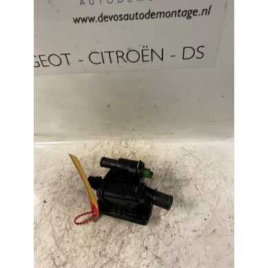 Peugeot 206  Thermostat housing 8HZ 2006 1336V6