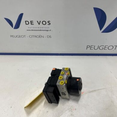 Peugeot 206 PLUS 1.4 XS ABS Pomp KFT-KF01 2012 4541V5-4541RW-9675185380