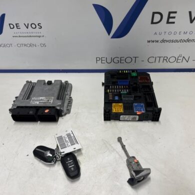 DS Automobiles DS7 Crossback 1.6 16V E-Tense 300 4x4 Computer Motormanagement 5G06 2025 9851153380-1691498280
