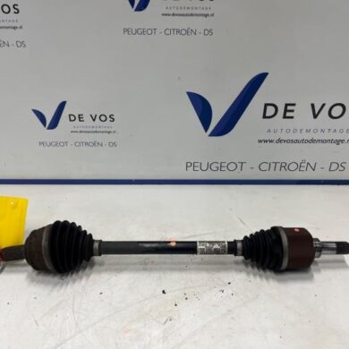 Peugeot 5008 1.2 12V e-THP PureTech 130 Aandrijfas links-voor HNS-HN05 2020 9806699880-1610561580 20R101