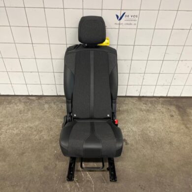 Peugeot 5008 1.2 12V e-THP PureTech 130 Stoel achter 2020 9810008280