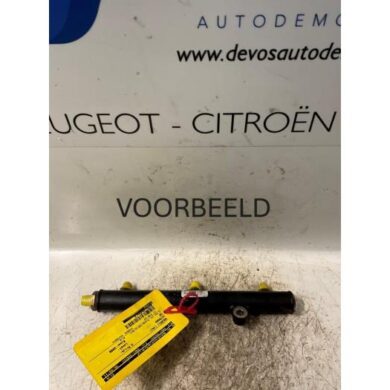 Peugeot 407 2.7 HDi V6 24V Galerij (Injectie) UHZ 2007 1570G8