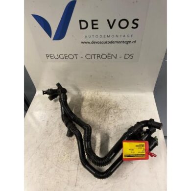 Peugeot 206  Thermostaathuis 2002 1336V6