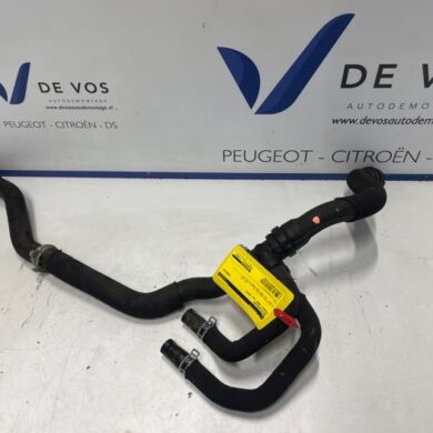 Peugeot 5008 1.2 12V e-THP PureTech 130 Radiateurslang 2019 9816497180