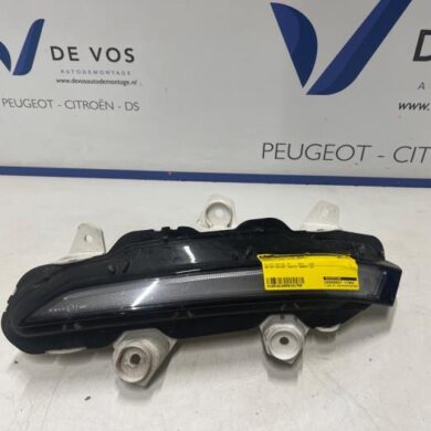 Peugeot 208 1.2 Vti 12V PureTech 100 Dagrijverlichting rechts 2023 9824241280