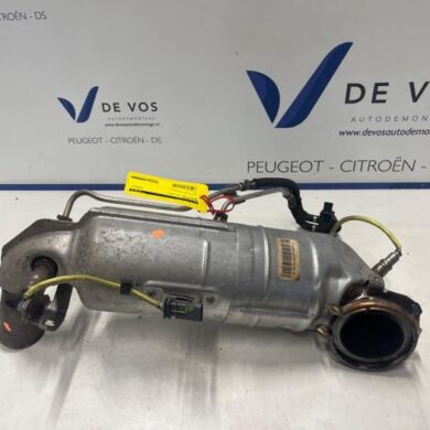 Peugeot 208 1.2 Vti 12V PureTech 100 Katalysator HNE-HN05 2024 9848220380