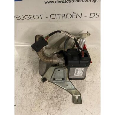 Peugeot 407 2.0 HDiF 16V Standkachel 2005