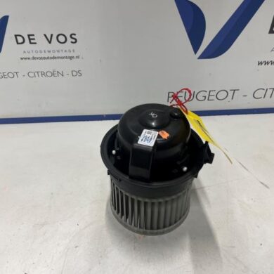 Peugeot 208 1.2 Vti 12V PureTech 100 Kachel Ventilatiemotor 2023 9840566280