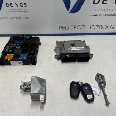 Citroen C5 Aircross 1.2 e-THP PureTech 130 Engine management computer HNS 2023 9851418180-1698697580