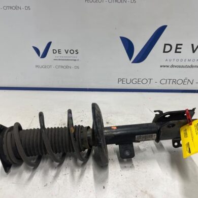 Peugeot 208 1.2 Vti 12V PureTech 100 Schokdemperpoot links-voor 2024 9831168380