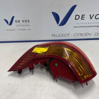 Citroen C6 2.7 HDiF V6 24V Achterlicht links 2007 6350W9