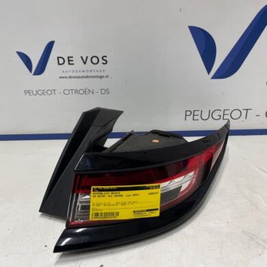DS Automobiles DS3 Crossback 1.2 12V PureTech 100 Taillight, right 2022 9820831280