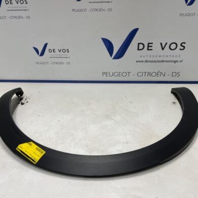 DS Automobiles DS3 Crossback 1.2 12V PureTech 100 Spatbord Lijst 2022 98208024XT