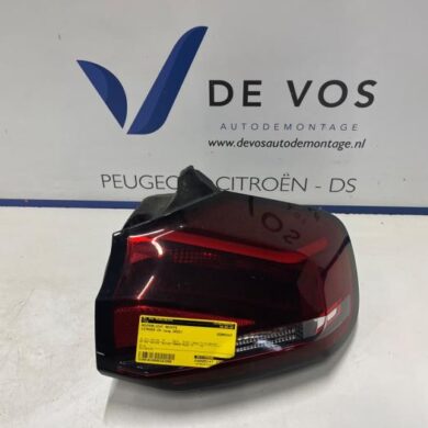 Citroen C4 ë-C4 50 kWh Achterlicht rechts 2022 9831100080