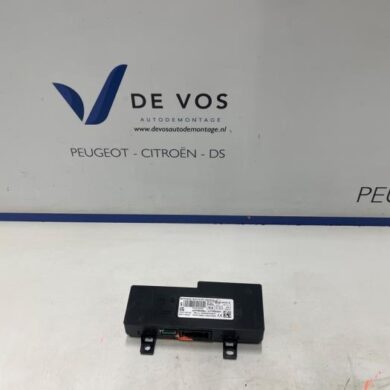 Peugeot 208 1.2 Vti 12V PureTech 100 Telefoon interface 2023 9847654980