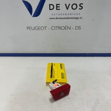 Peugeot 107 1.0 12V Panic lighting switch 2010 6490NG-6554KW